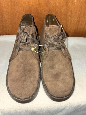 Crocs Suede Boots for Men for Sale | Shop New & Used Men display picture 3