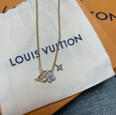 ルイ・ヴィトン Louis Vuitton LV Gram Necklace M01265 Monogram flower charms
