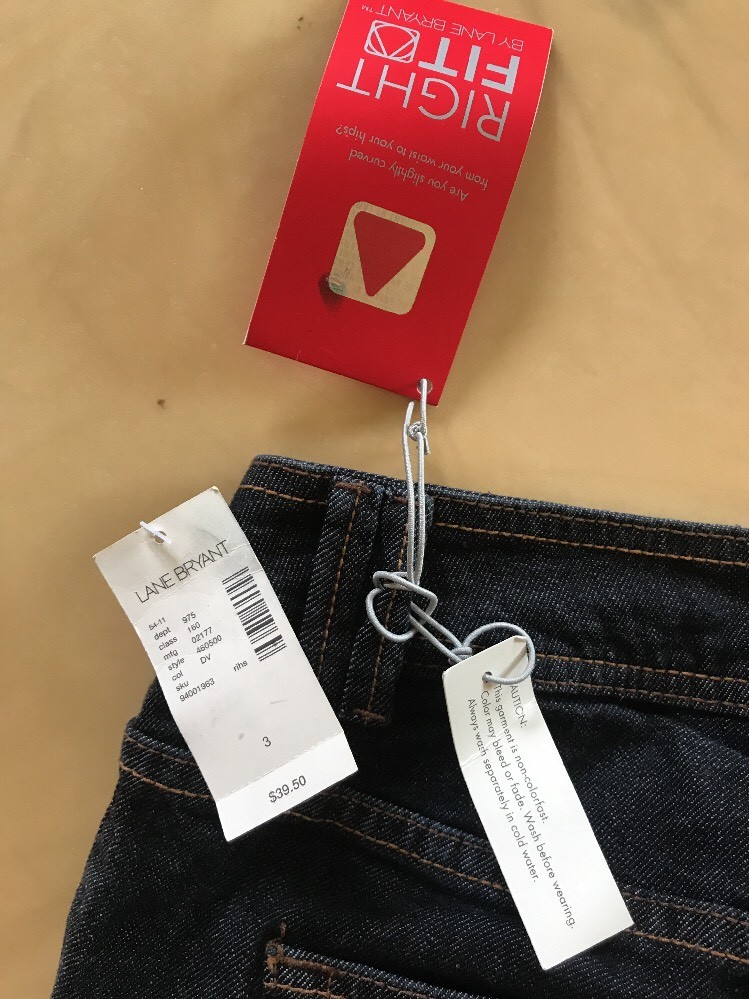 Jean Capri Stretch Lane Bryant Taille 3 Grande Taille - Motif Triangle Rouge, Neuf Avec étiquettes