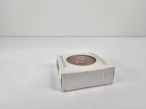 TIGI Cosmetics High Density Single Eyeshadow True Natural 0.13 Ounce - Picture 3 of 5