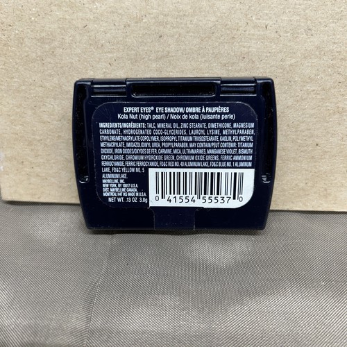 Maybelline Expert Wear Eye Shadow Single KOLA NUT~ D-66 (matte) 0.13 Oz. ~NIB - Picture 2 of 4