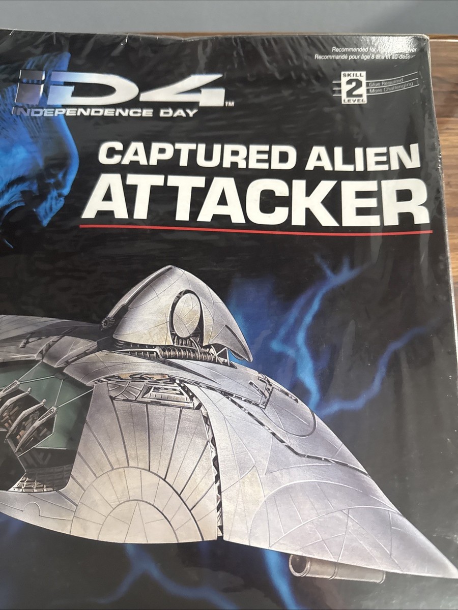 Independence Day ID4 Captured Alien Attacker Ship Model Kit