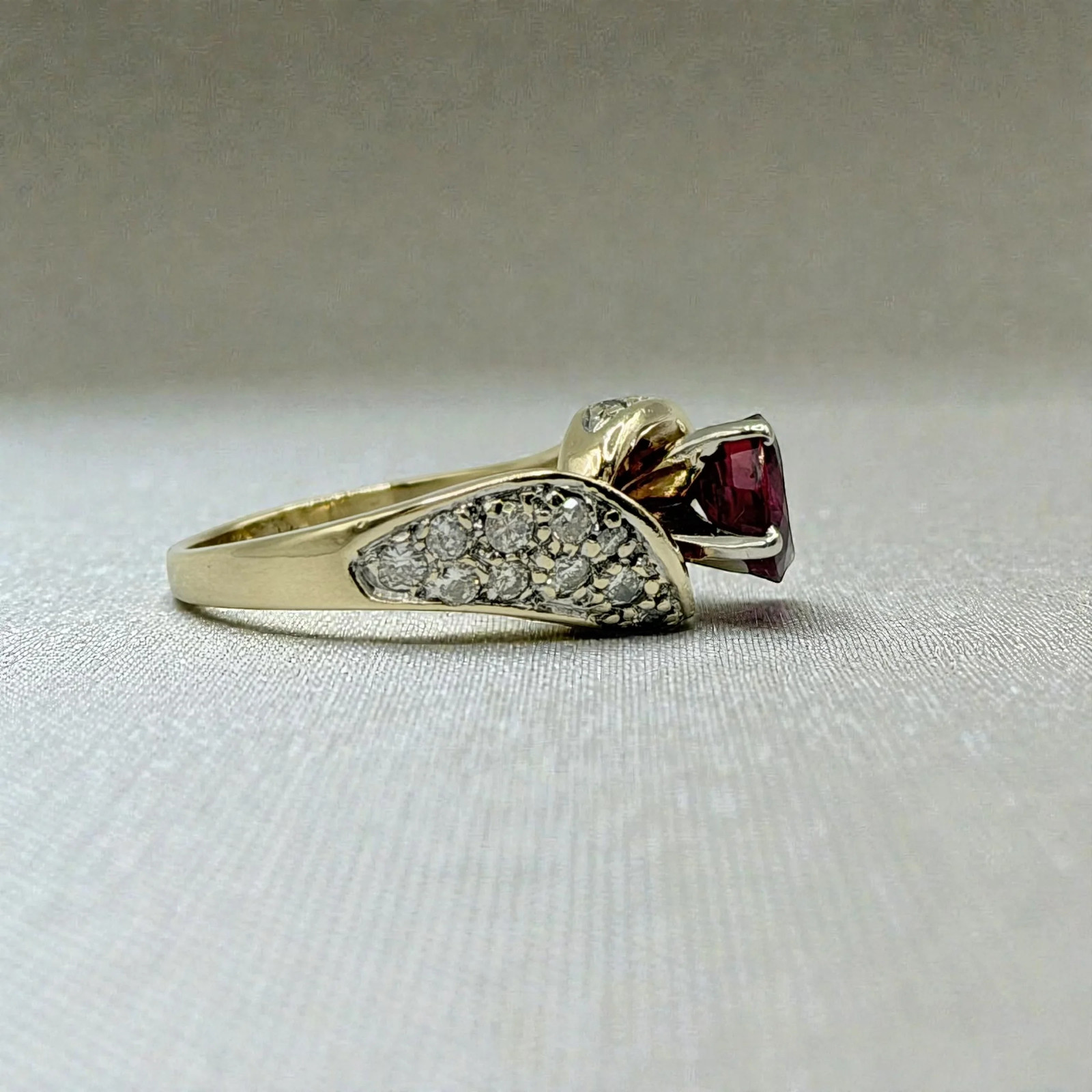 Solid 14K Yellow Gold Ruby Ring with 24 Diamond A… - image 13