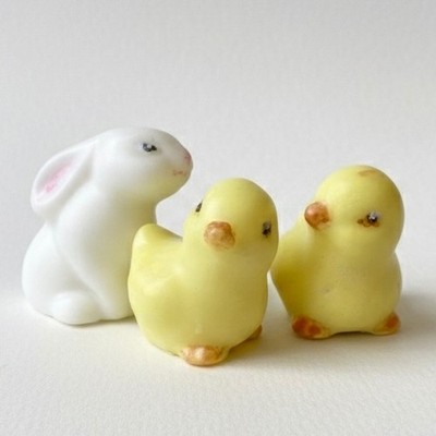 Decorative springtime soap set: 4 chicks and 2 bunnies, 2  and 2.5 