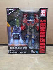 TRANSFORMERS TITANS RETURN DIAC & G2 THEMED OPTIMUS PRIME MISB