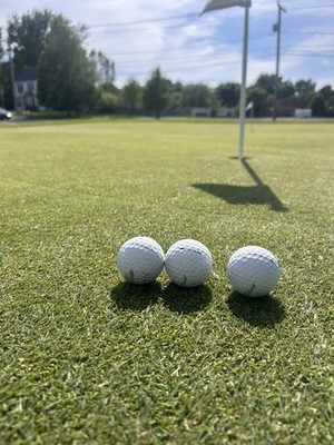 Fresh Refurbished Sleeve Of Prov1x Golf Balls. Play Like A Pro With These Balls