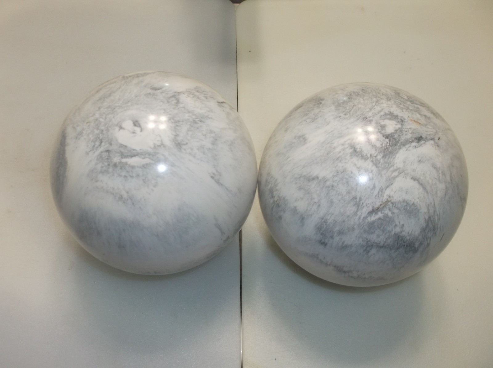Duckpin Balls/REFINISHED/Epco Olympic's /2 Ball Set/5"/3lbs 8.85oz/Mint Cond