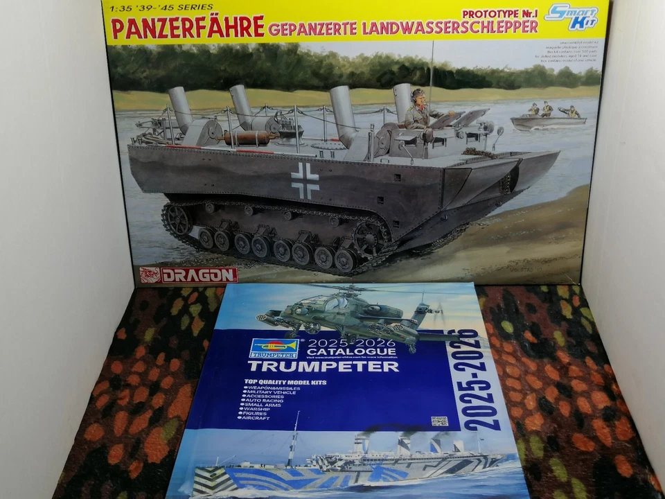 LOTTO NUOVO PANZER : 1 KIT DRAGON SCALA 1/35 + 3 PENNELLI ITALERI + CATALOGO - Immagine 2 di 4