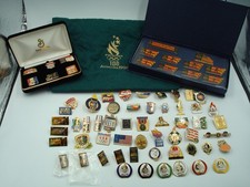 Atlanta Olympics 1996 pin lot, 65 plus, green Olympic quilted style bag.