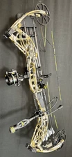 Bear The Hunting Public ADAPT 2 Plus Ready to Hunt RH 70#  Mossy Oak Bottomland