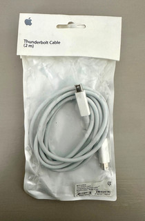 Apple Thunderbolt 2 Cable (2m) White Model A1410