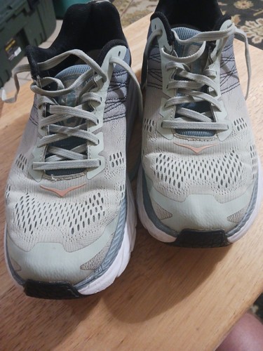 Hoka One One Clifton 6 Damengröße 9 Blei Lunar Rock gebraucht kostenloser Versand