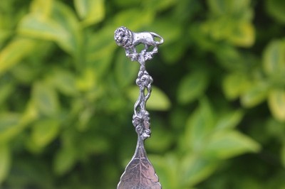 Vintage Löffel Afrikanischer Löwe Afrika Souvenir verziert Geschenk Zinn Display Tier