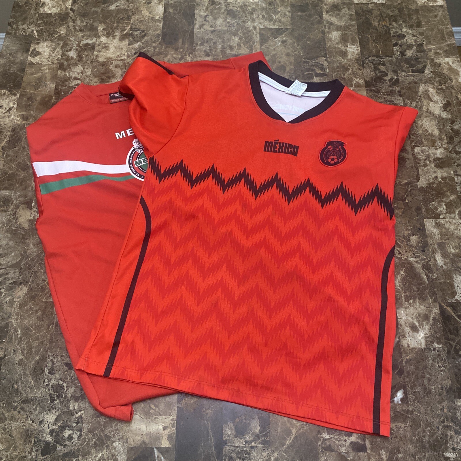 Mexico Soccer Jersey Size Medium Lot Of 2 Small/médium