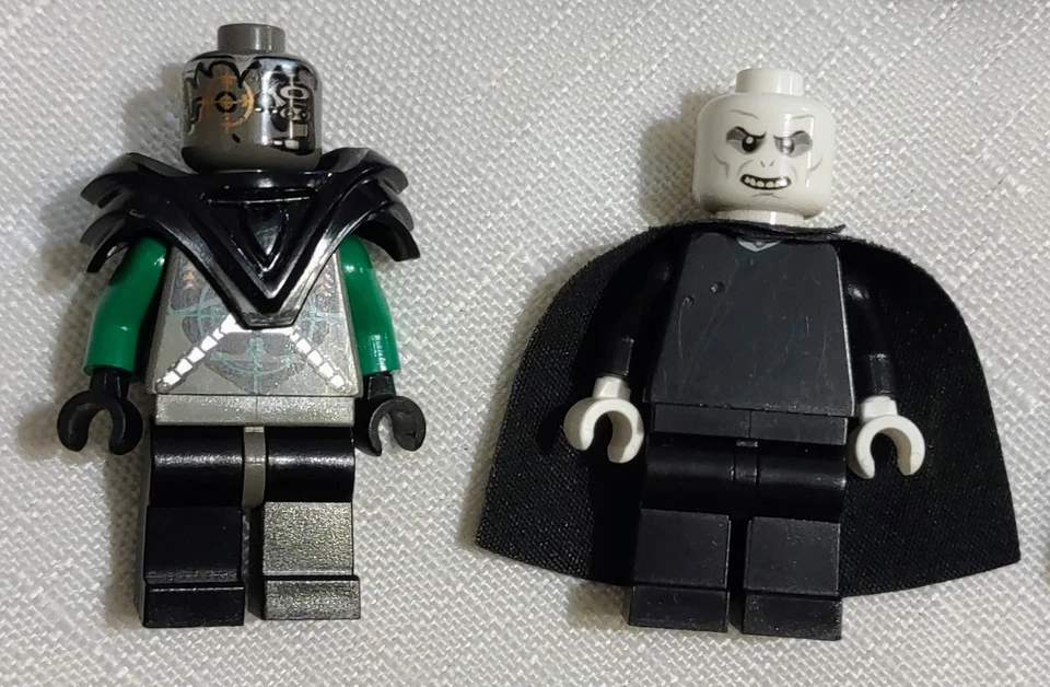 Lego 19 Figure Lot With Misc. Accessories, Kings Joust,Harry Potter, Scooby Doo - Image 4 of 4