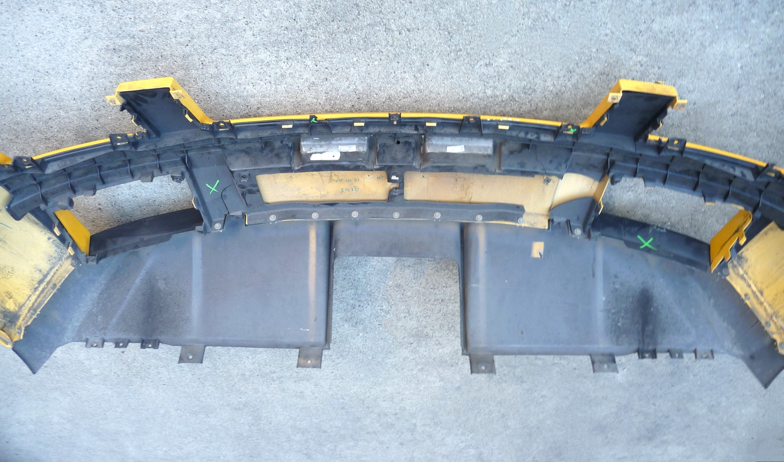 2004-2008 Lamborghini Gallardo Coupe Spider Rear Bumper 400807527 400807497B OEM