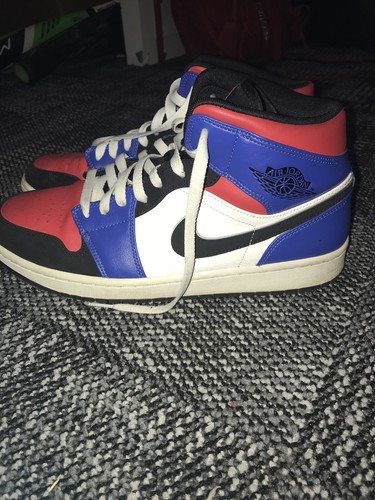 air jordan 1 mid black white university red hyper royal