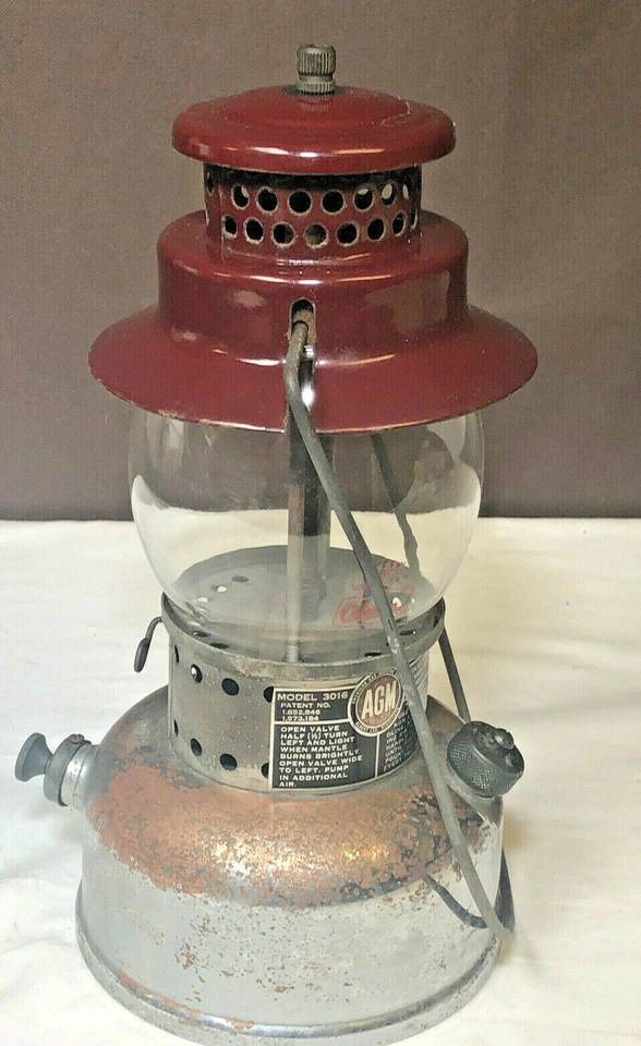 American Gas Machine Model 3016 Vintage Lantern. - Image 3 of 4