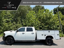 2026 Ram 2500 Tradesman Crew 4WD Hemi W/Service Body