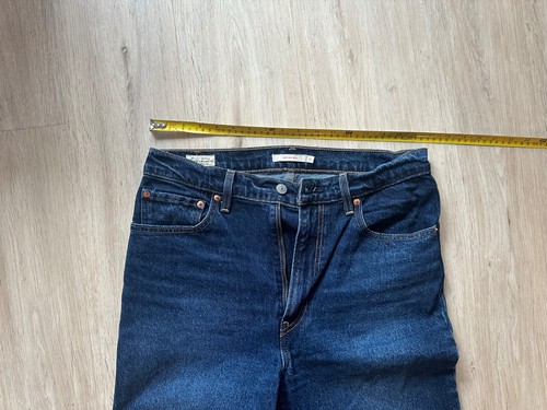 Levi s ribcage bell size 31