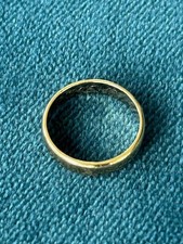 9ct Gold Wedding Ring / Band 2.49g Size L
