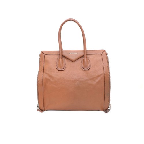 Givenchy Antigona Side Zip Leather Tote Bag 97434606 155332665
