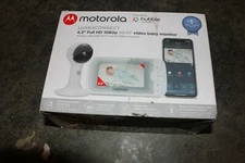 Project Nursery 4.3" Baby Monitor and 2 Cameras LCD screen and DIgital Zoom OPEN