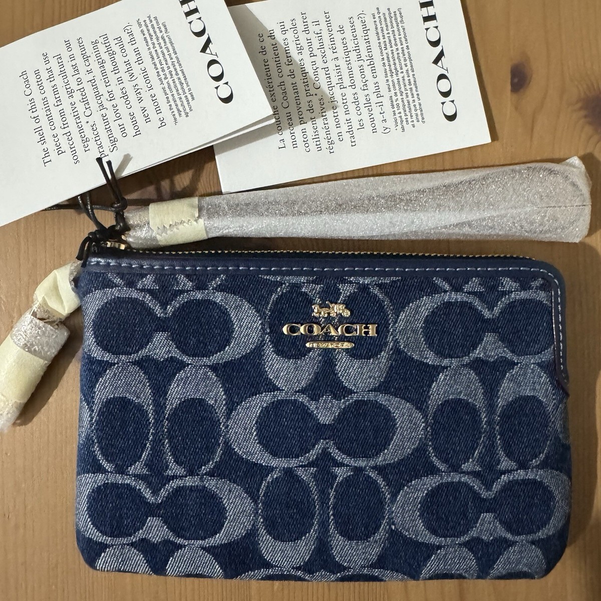 NWT Coach Corner Zip Wristlet In Signature Denim 🍒 | eBay