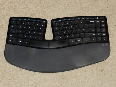 Microsoft Sculpt Ergonomic Desktop Keyboard 1559 Surface Edition TESTED WORKS