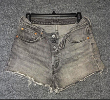Levi's 501 Women's Gray Cutoff Denim Shorts 28 Mid Rise 5-Pocket 2" Inseam