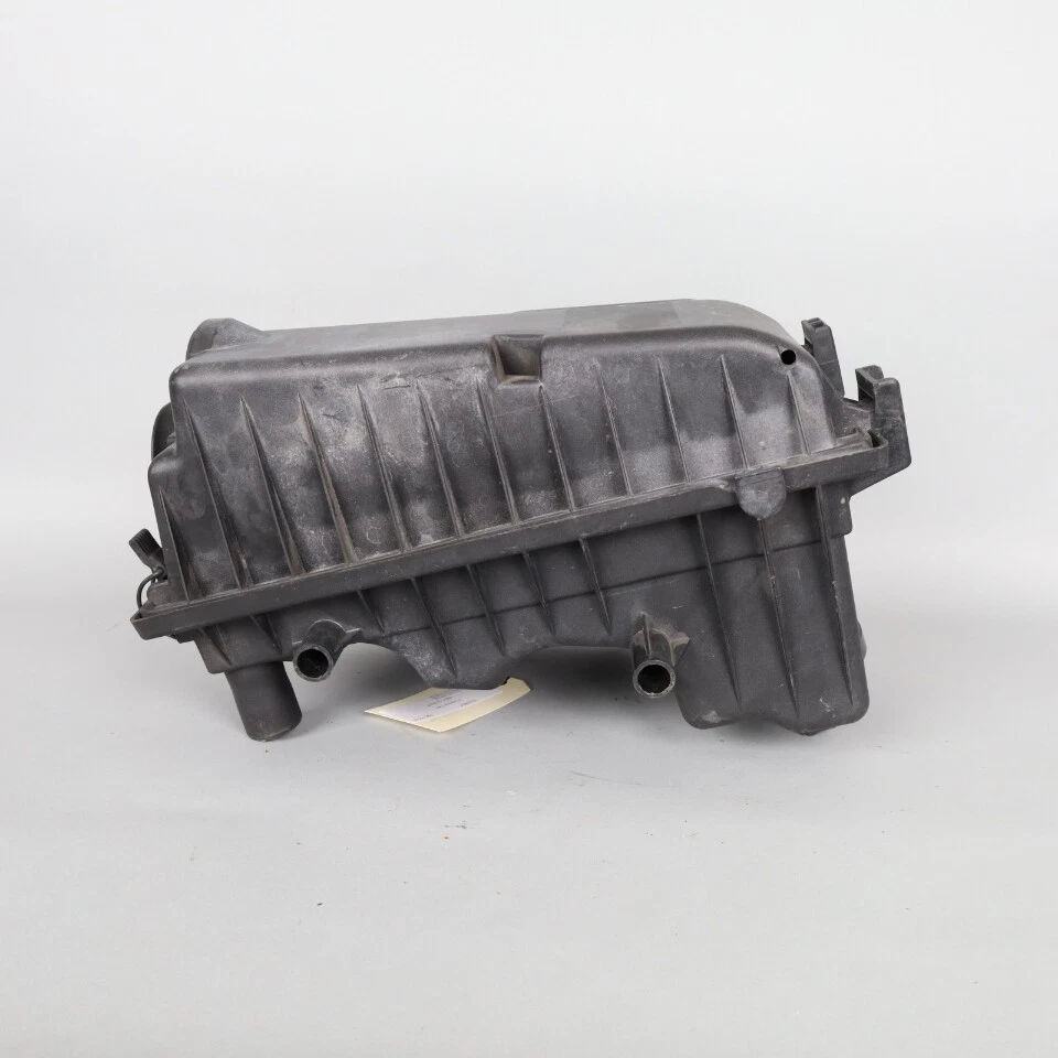 Carcasa de filtro de filtro de aire Porsche 911 993 3.6 1996-1998 99311003007 OEM usado Foto 4 de 4