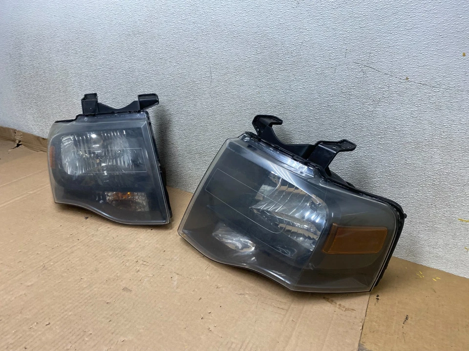 Faros halógenos laterales izquierdo+derecho Ford Expedition 2007-2014 U8466 DW Foto 2 de 4