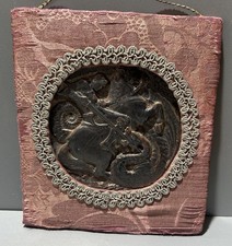 - altes Reliefbild  Sankt GEORG  Kupfer getrieben versilbert