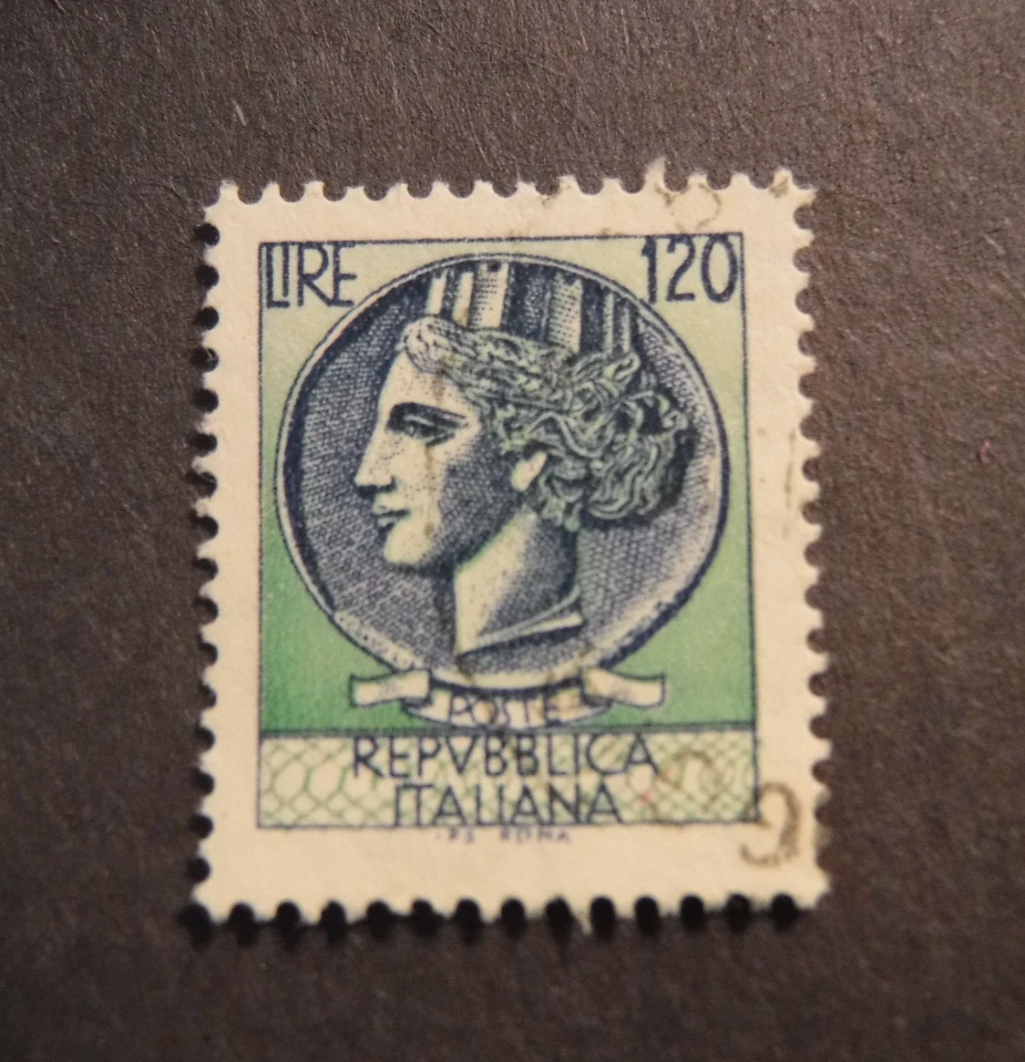 イタリア郵便切手1973〜1977一部73年以前があります。 イタリア郵便切手1973〜1977一部73年以前があります。 イタリア郵便