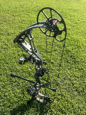 Bowtech Solution Smoke Grey 60lb