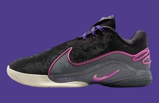 LeBron 22 Blacklight