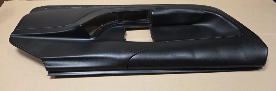 Chevrolet Corvette C4 1991-1996 panel interior izquierdo lado del conductor (n.º 2) Foto 2 de 4