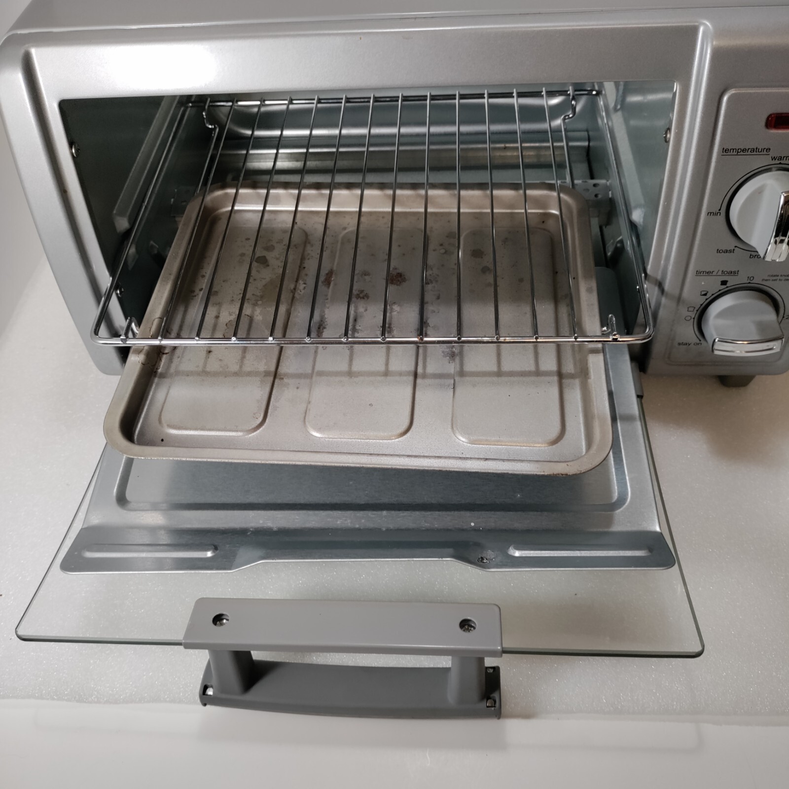 BLACK+DECKER 4 Slice Toaster Oven Stainless Steel TO1700SG Working VGUC