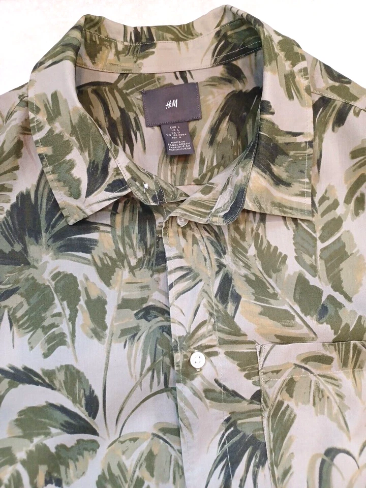 Camisa H&M Hawaiana Verde Palmeras Talla L Para Hombres Algodón Manga Corta Abotonada Playa Foto 3 de 4