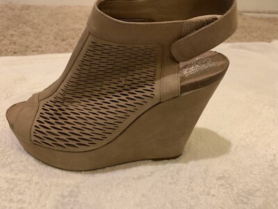 Vince Camuto Ankara Poor Toe Wedge Heels Beige Womens