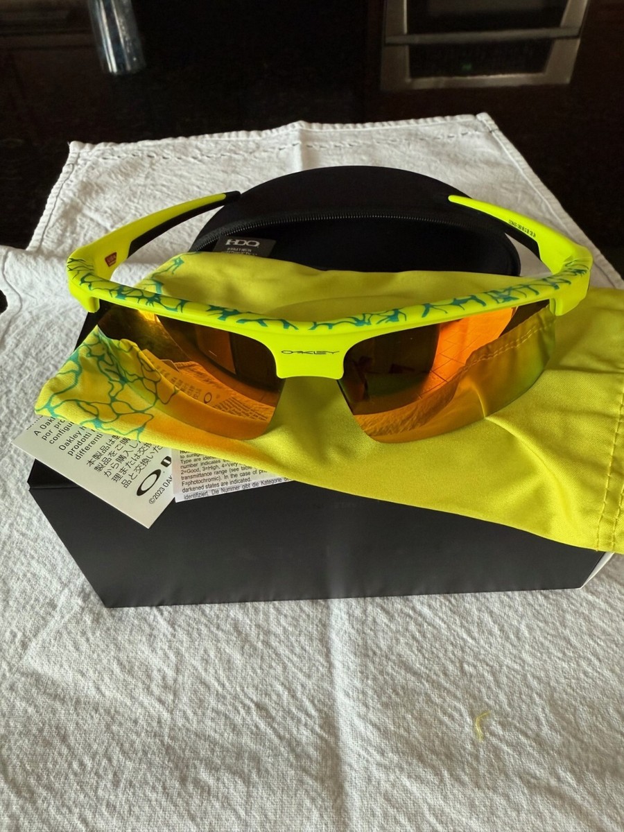 NEW Oakley Bisphaera Sunglasses OO9400-1368 Matte Tennis  display picture 3