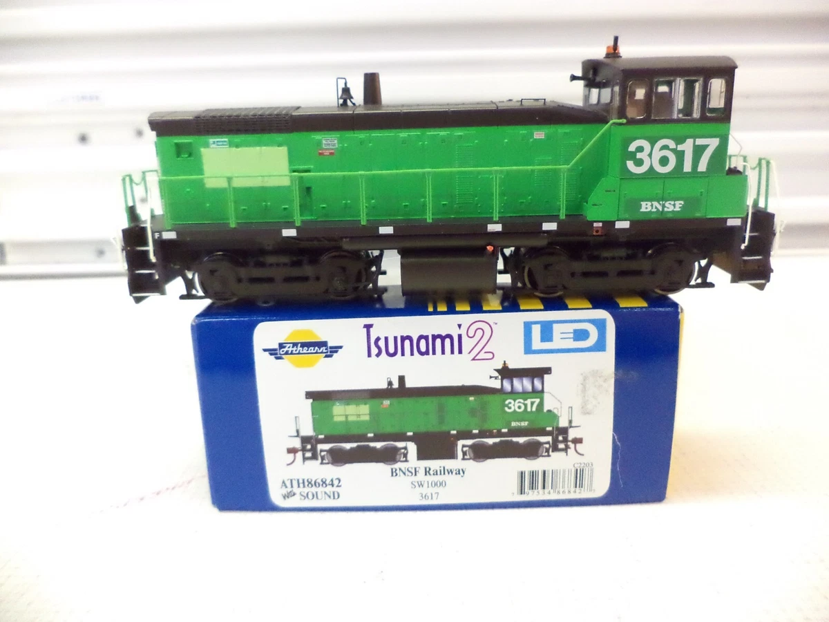 Athearn Plastic HO BNSF Railway Model Railroad Locomotives for