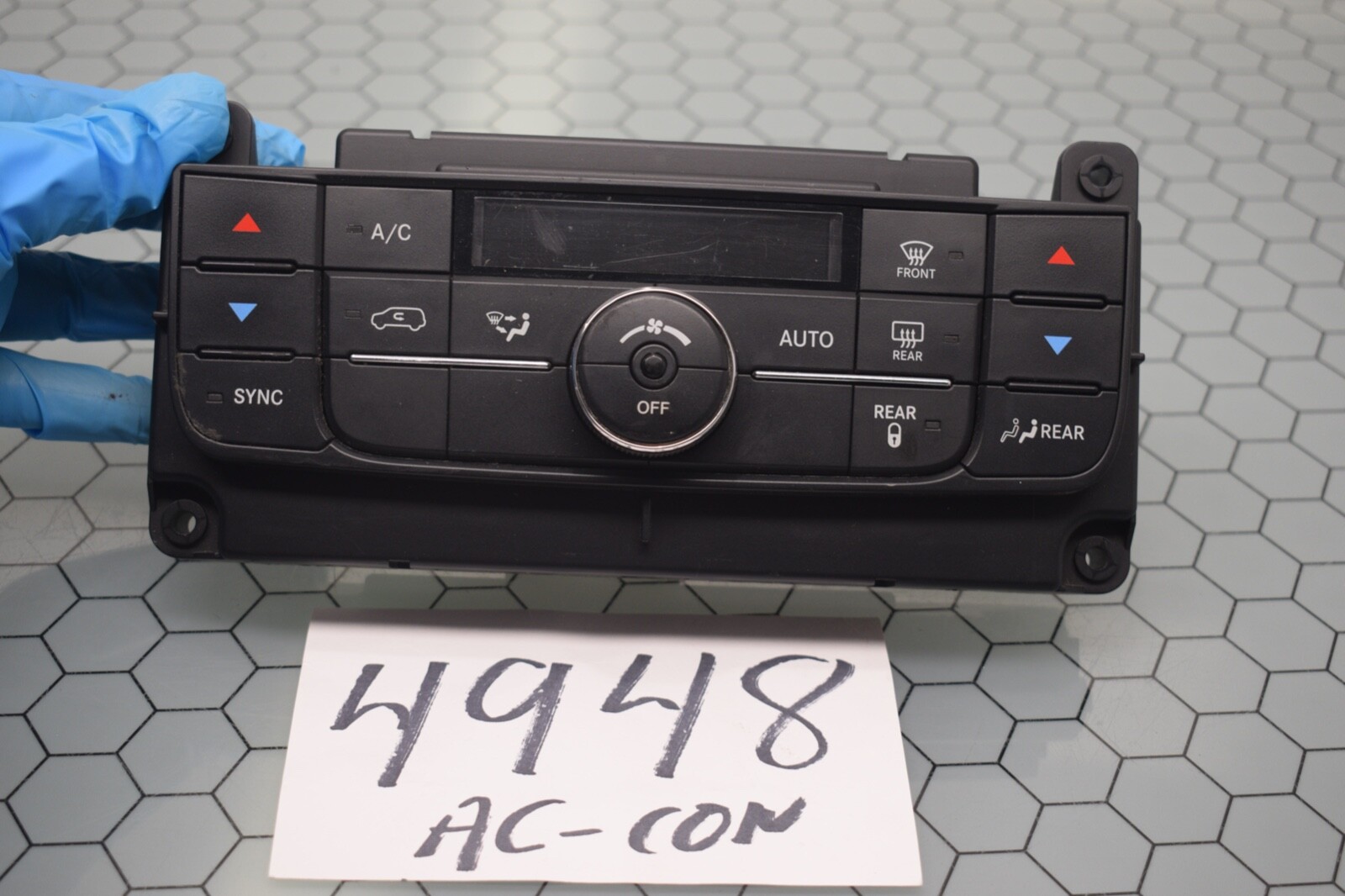 2011 Chrysler Town & Country AC and Heater Control Used Stock #4948-AC