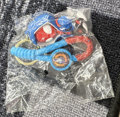 Spider-Man Superhero Plastic Keychain Detachable Keyring Blue Red Key Ring
