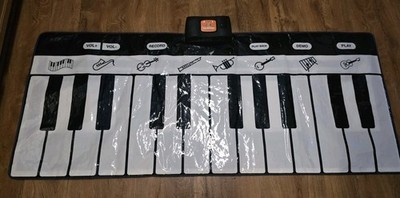 Play22 Keyboard Playmat 71 inch - 24 Keys ~Change Instrument Sounds