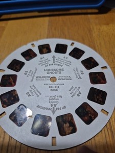 View-Master Set  Disney Mickey's Trailer, Lonesome Ghosts, Boat Builders Trailer