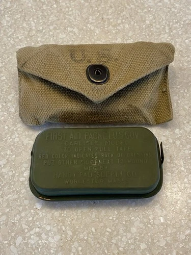 Original WW2 U.S. Military First Aid Carlisle Bandage Pouch WWII WW2
