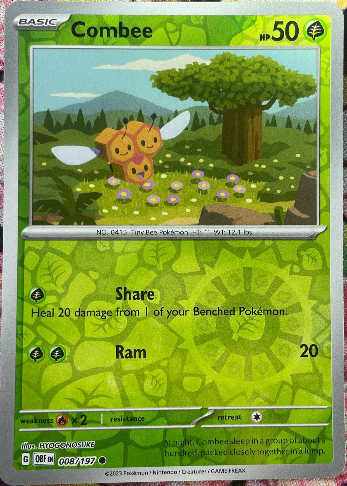 Combee Reverse Holo - 008/197 - Obsidian Flames Pokemon 2023