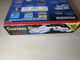 Consola de juegos Nintendo NES Control Deck Top Loader completa en caja como nueva