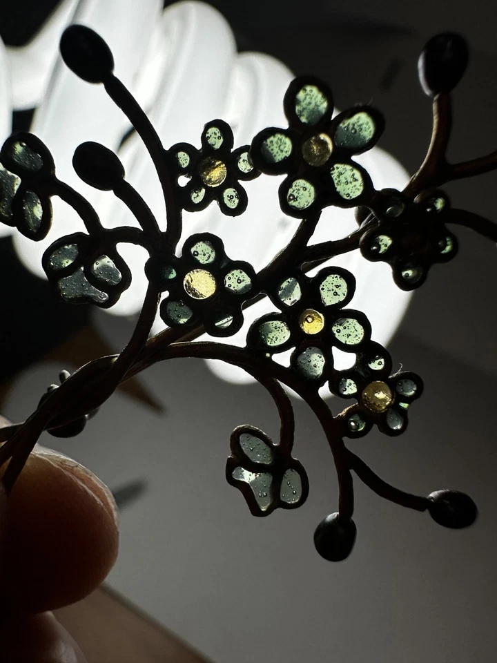 Broche Flor Perla Plique A Jour Vitral Vertido Hecho Artesanal Foto 4 de 4